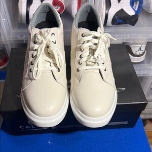 Calto Calvin Klein Off-White Lace-Up Sneakers